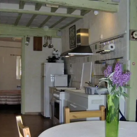 Luzenac, 4 Pieces, 5 Personnes - Fr-1-419-286 Holiday home Luzenac