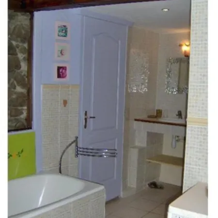 Holiday home Luzenac, 4 Pieces, 5 Personnes - Fr-1-419-286